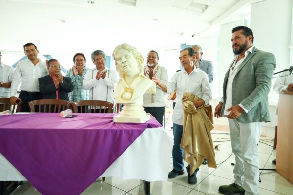 Homenaje al pintor Monterrosa en la UABJO